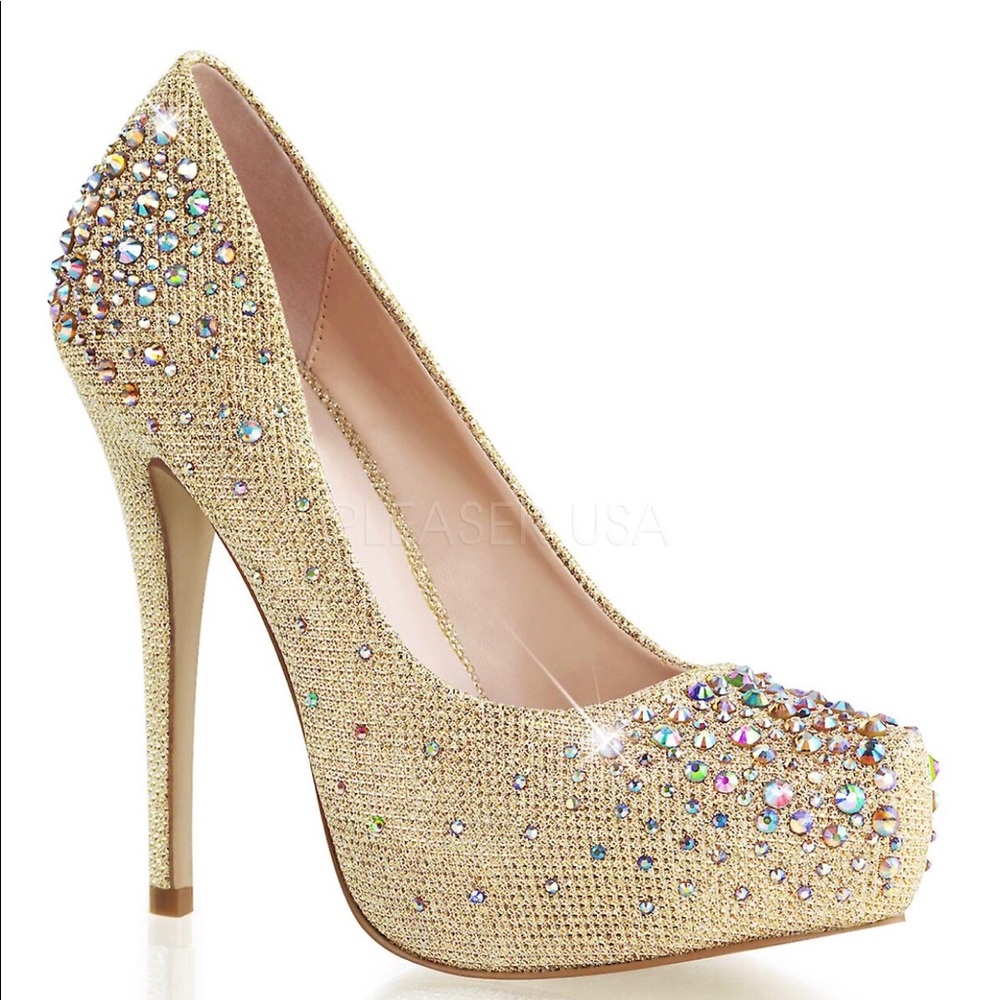 FABULICIOUS gold/nude heels